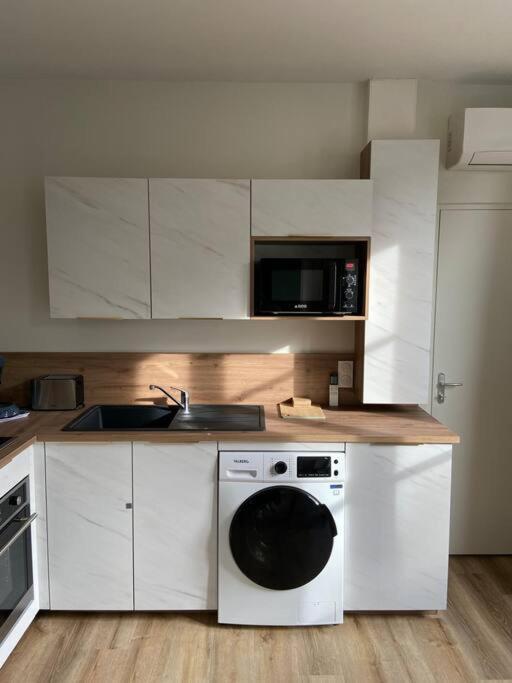 Appartement Hypercentre 100% Equipe *Clim* Brive-la-Gaillarde Exterior photo